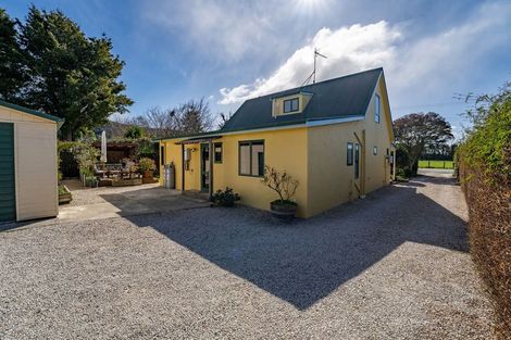 Photo of property in 15 Bird Lane, Wakefield, 7025