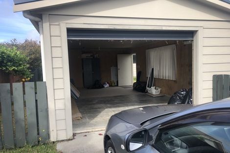 Photo of property in 128 Tutere Street, Waikanae Beach, Waikanae, 5036