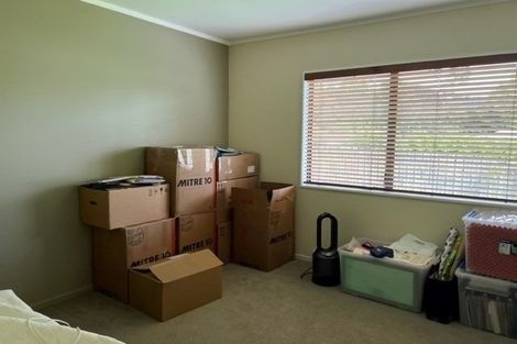 Photo of property in 3/77 Konini Road, Titirangi, Auckland, 0604