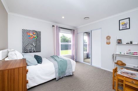 Photo of property in 66 Mcelwee Street, Jervoistown, Napier, 4112