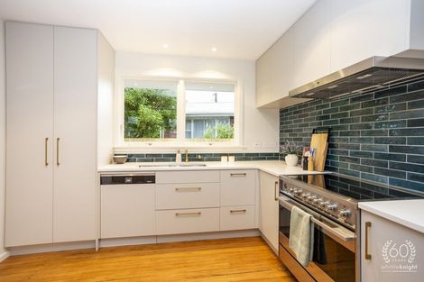 Photo of property in 14 Yeovil Place, St Albans, Christchurch, 8052