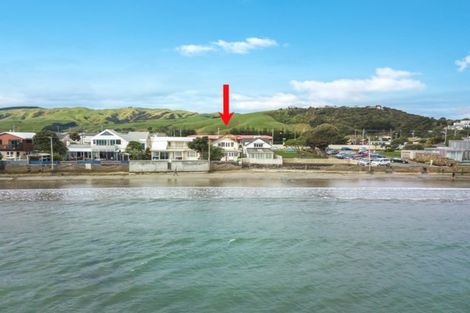Photo of property in 30 Steyne Avenue, Plimmerton, Porirua, 5026