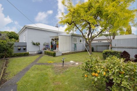 Photo of property in 805 Jervois Street, Mayfair, Hastings, 4122