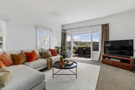 Photo of property in 1/41 East Coast Road, Milford, Auckland, 0620