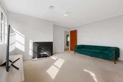 Photo of property in 70 Glenpark Avenue, Frankleigh Park, New Plymouth, 4310
