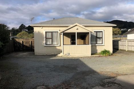 Photo of property in 364 Waiwhetu Road, Fairfield, Lower Hutt, 5011