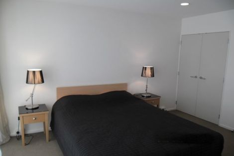 Photo of property in Terrace Heights Apartments, 2/163p The Terrace, Wellington Central, Wellington, 6011