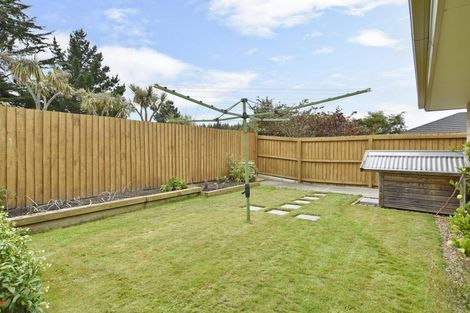 Photo of property in 22 Reka Street, Parklands, Christchurch, 8083