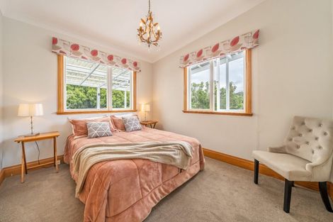 Photo of property in 92 Plateau Road, Te Marua, Upper Hutt, 5018