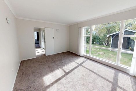 Photo of property in 7 Chilton Grove, Hokowhitu, Palmerston North, 4410