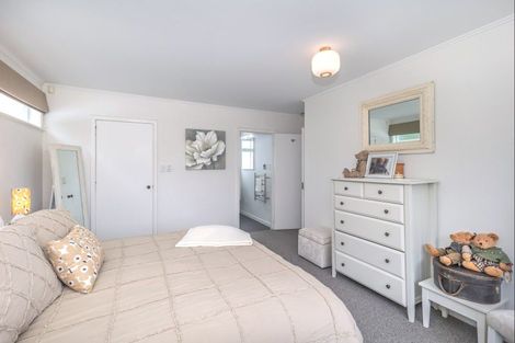 Photo of property in 218a Cambridge Street, Levin, 5510