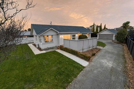 Photo of property in 24 Lynfield Avenue, Ilam, Christchurch, 8041