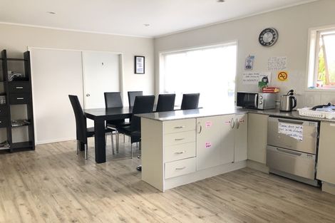 Photo of property in 26 Gretel Place, Hillcrest, Auckland, 0627