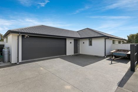 Photo of property in 7a Sylvia Street, Parklands, Christchurch, 8083