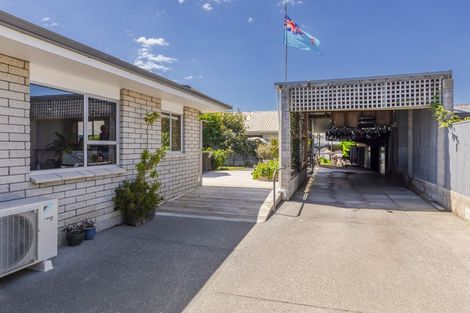 Photo of property in 15 Spriggs Crescent, Greenmeadows, Napier, 4112