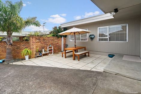 Photo of property in 2/37 Galvan Avenue, Sunnyhills, Auckland, 2010