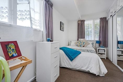 Photo of property in 3 Hamilton Drive, Waiuku, 2123