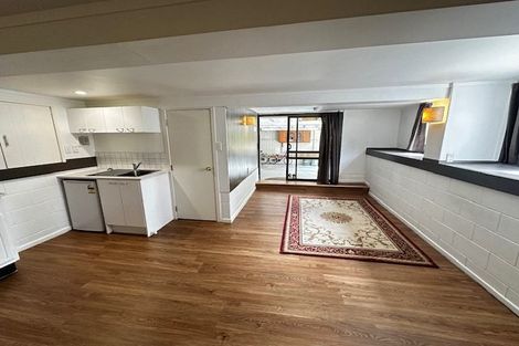 Photo of property in 8 Widmore Drive, Massey, Auckland, 0614