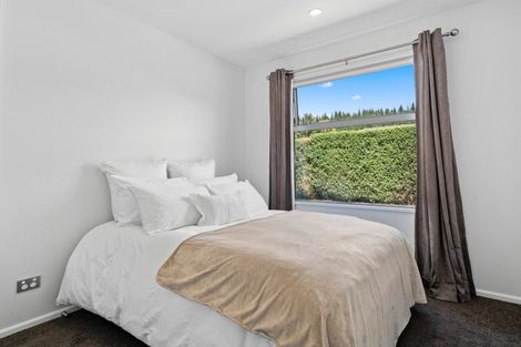 Photo of property in 7 Alice Burn Drive, Luggate, Cromwell, 9383