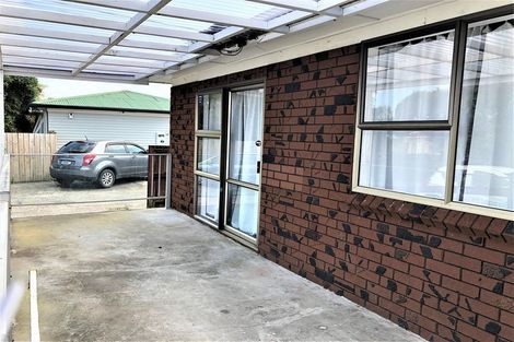 Photo of property in 43 Cargill Street, Papakura, 2110