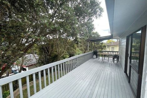 Photo of property in 6 Andros Place, Unsworth Heights, Auckland, 0632