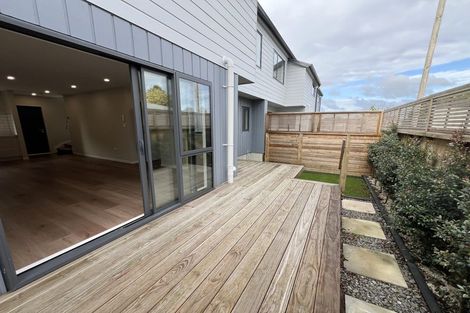 Photo of property in 3/43 Clevedon Road, Papakura, 2110