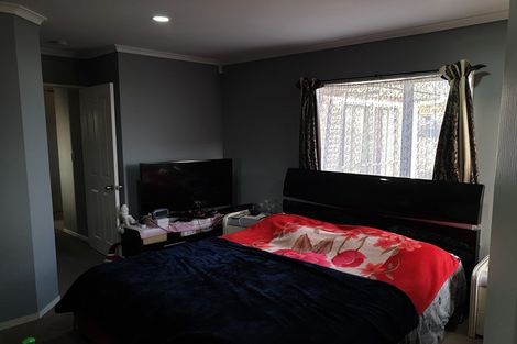 Photo of property in 4a Robert Skelton Place, Clendon Park, Auckland, 2103