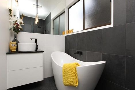 Photo of property in 4 Leonard Place, Dinsdale, Hamilton, 3204