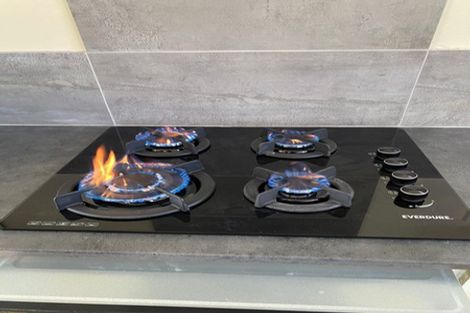 Photo of property in 3 Applewood Drive, Henderson, Auckland, 0612