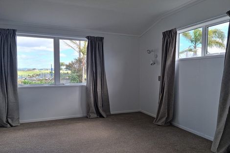Photo of property in 233 Mahurangi East Road, Snells Beach, 0920