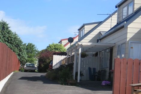 Photo of property in 2/10 Counsel Terrace, Mount Albert, Auckland, 1025