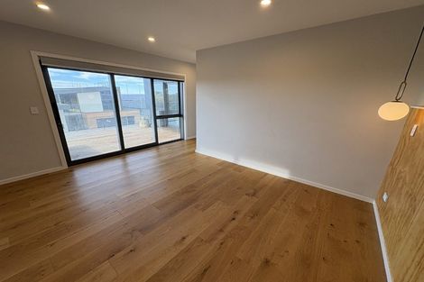Photo of property in 89 Oak Road, Poraiti, Napier, 4112