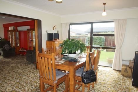 Photo of property in 12 Kinley Street, Rangiora, 7400