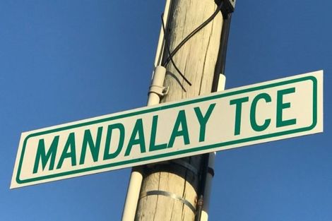 Photo of property in 2/49 Mandalay Terrace, Khandallah, Wellington, 6035