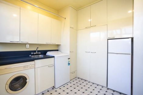 Photo of property in 64 Hamilton Avenue, Ilam, Christchurch, 8041