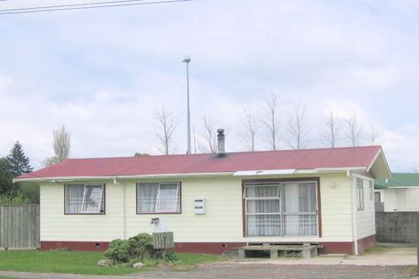 Photo of property in 18a Robinson Avenue, Holdens Bay, Rotorua, 3010