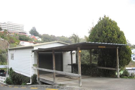 Photo of property in 13 Denholm Road, Hospital Hill, Napier, 4110
