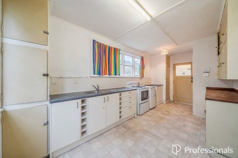 Photo of property in 35 Farmer Crescent, Taita, Lower Hutt, 5011