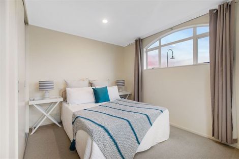Photo of property in 16 Coachman Drive, Flat Bush, Auckland, 2016