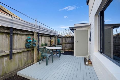 Photo of property in 2/4 Bevington Street, Avonhead, Christchurch, 8042