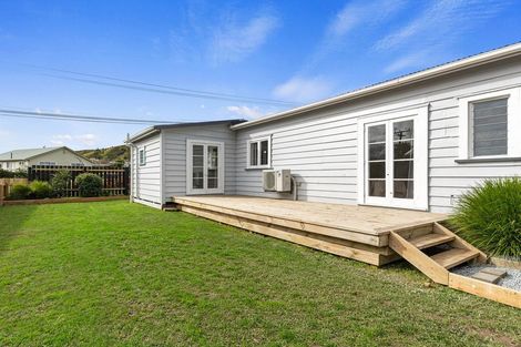 Photo of property in 5 Jordan Street, Hikurangi, 0114