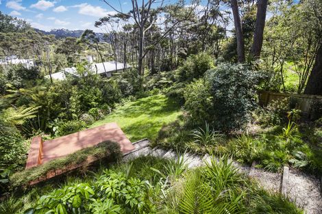 Photo of property in 299 Titirangi Road, Titirangi, Auckland, 0604