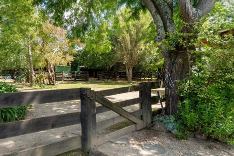 Photo of property in 167 Lincoln Road, Carterton, 5713