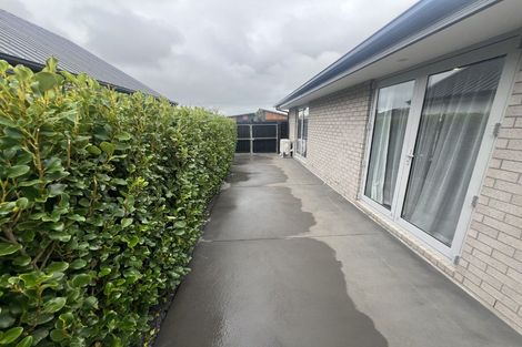 Photo of property in 10 Calder Street, Marshland, Christchurch, 8083