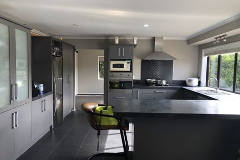 Photo of property in 70 Farringdon Avenue, Rototuna North, Hamilton, 3210