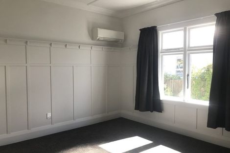 Photo of property in 142 Surrey Street, Forbury, Dunedin, 9012