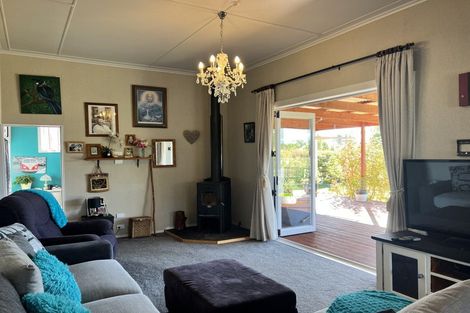 Photo of property in 5 Thor Street, Norsewood, 4974