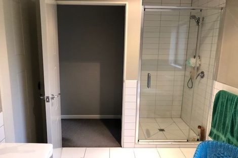 Photo of property in 8 Springhaven Lane, Paraparaumu, 5032