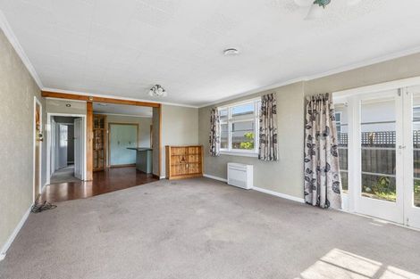 Photo of property in 325 Hills Road, Mairehau, Christchurch, 8013