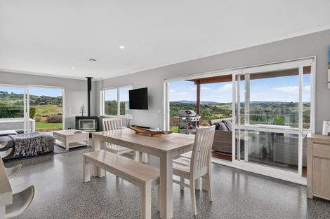 Photo of property in 52 Daniel Parade, Mangawhai, Wellsford, 0975